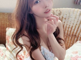 WAAA-089 超性感F奶校园美女「朝日奈花恋」,「火辣曲线」获泳装选美冠军!