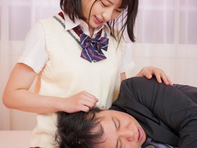 STARS-374 泡泡浴风俗娘配合Cosplay变身 无论什么角色都行…还能中出爽爆~