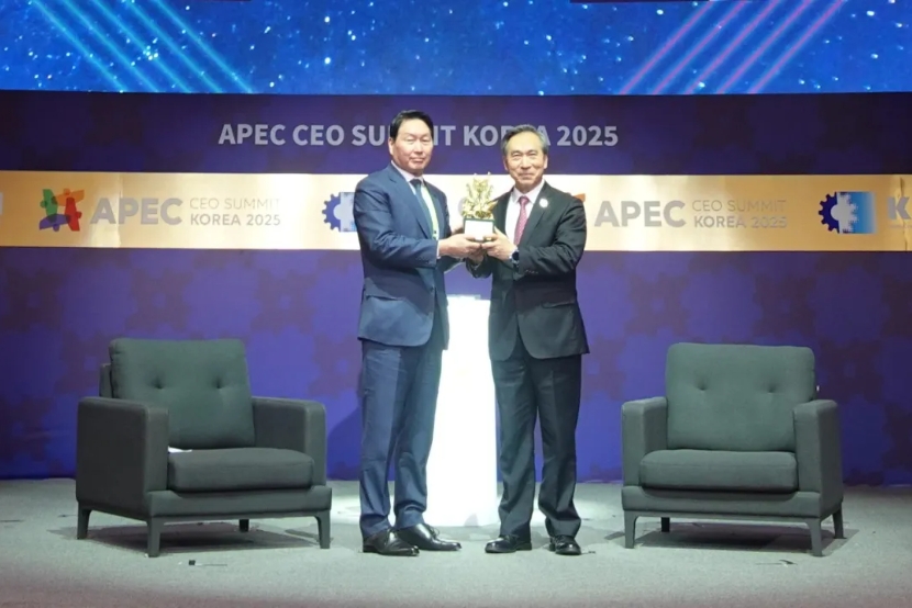 中国贸促会组织中国企业家代表团成功出席2025年APEC工商领导人峰会