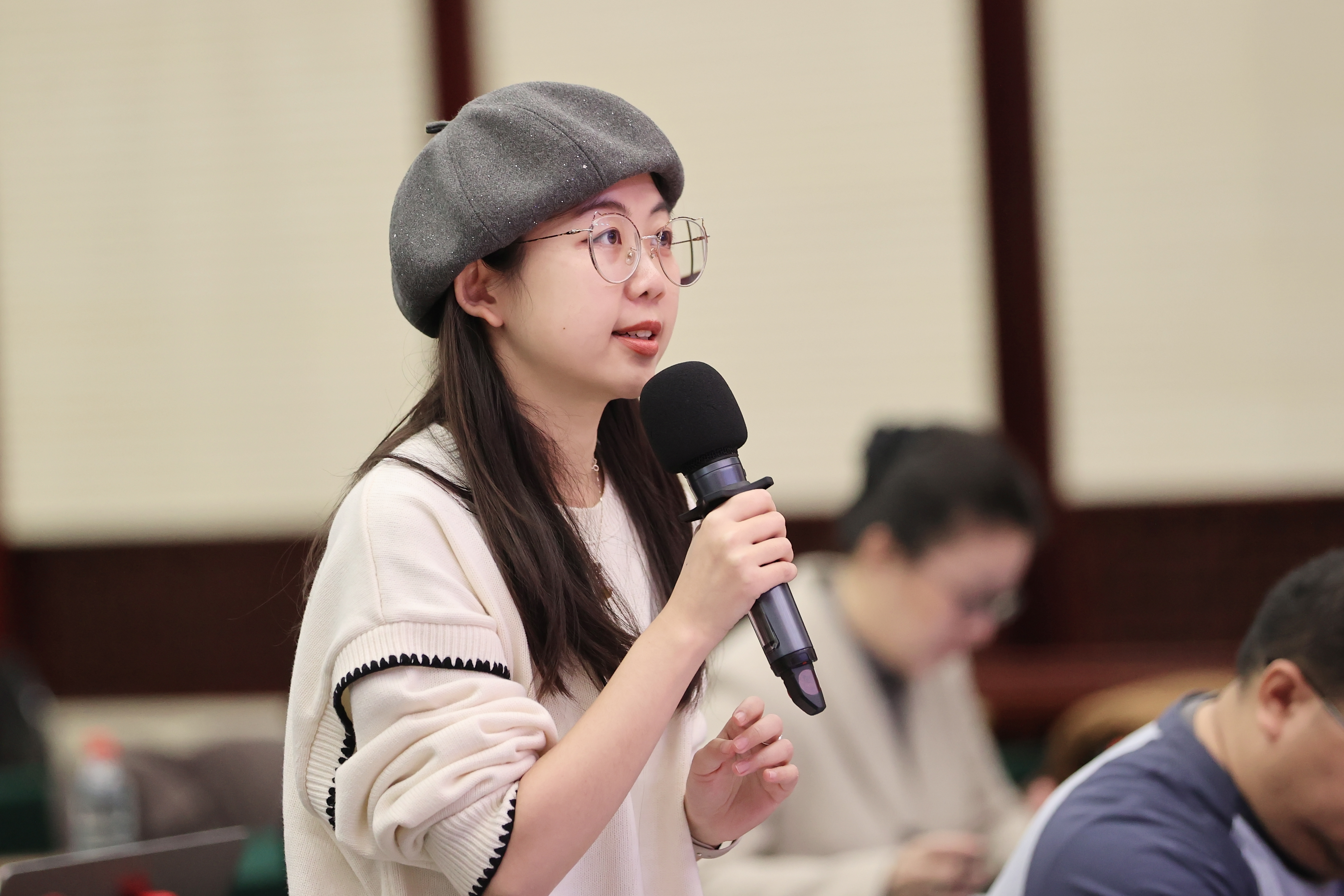 中国贸促会举行12月例行新闻发布会