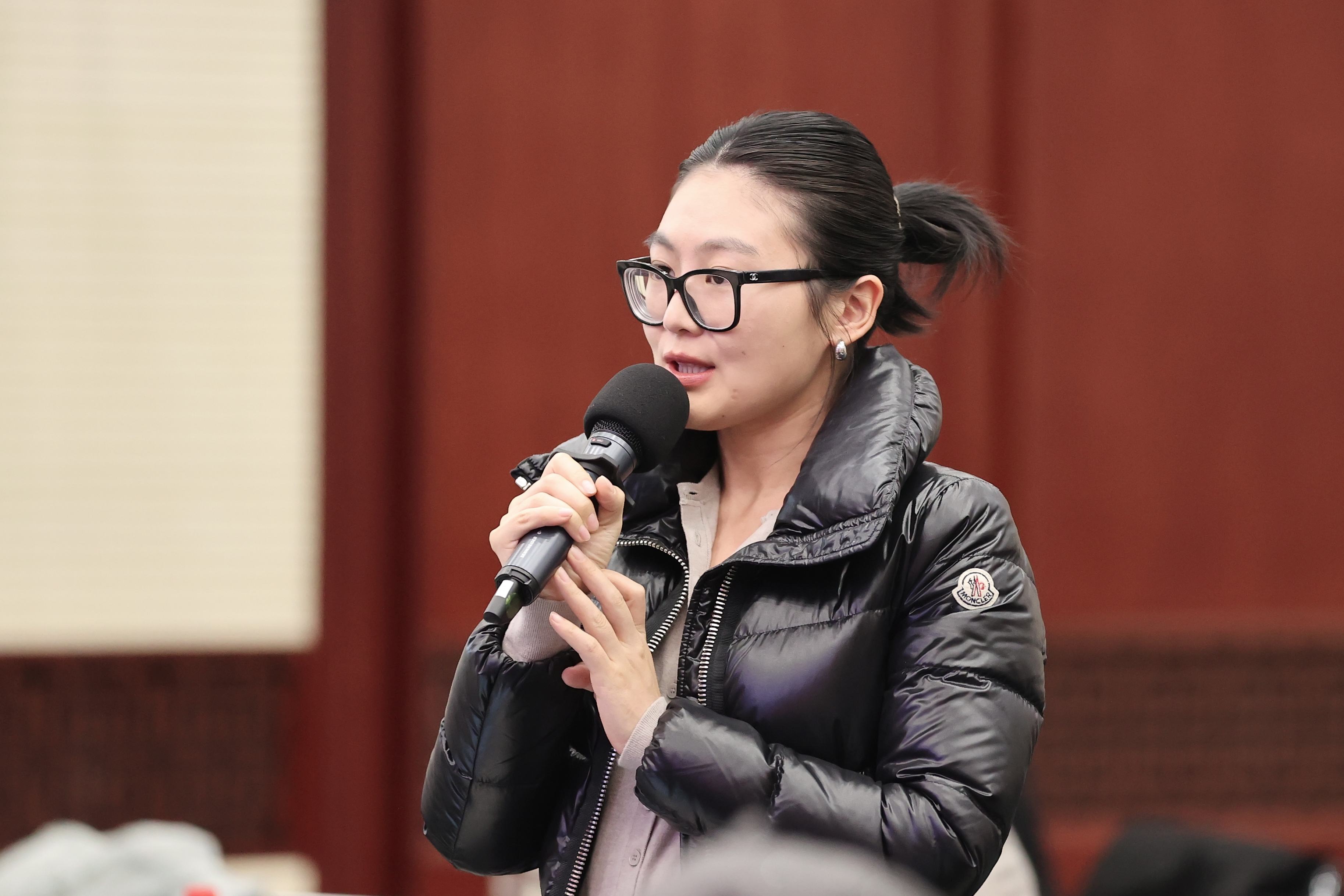 中国贸促会举行12月例行新闻发布会